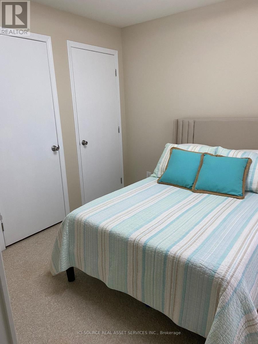 50 - 33 Pitt Street, Bayham, ON - Indoor Photo Showing Bedroom