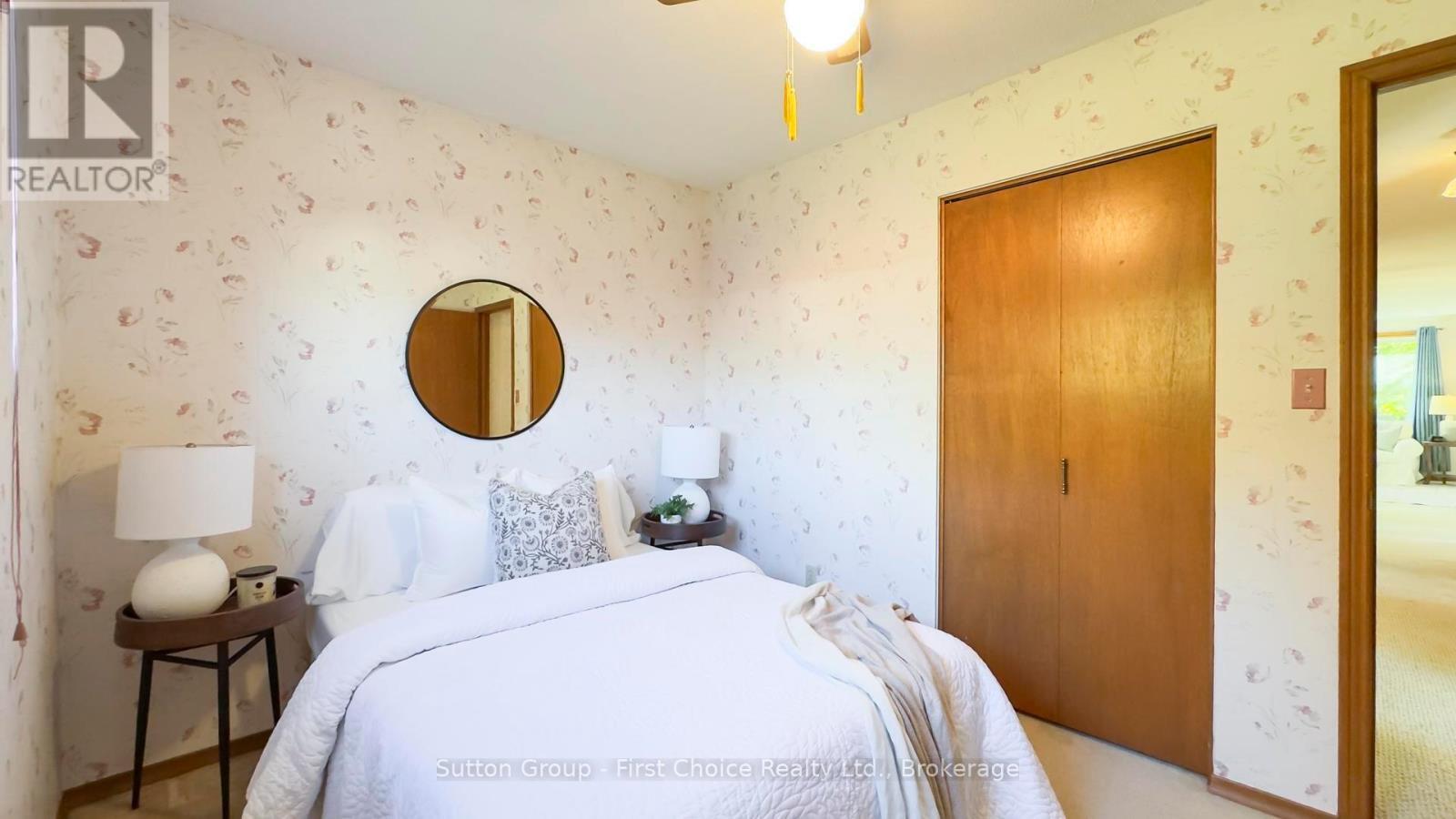 8 Dunsford Crescent, St. Marys, ON - Indoor Photo Showing Bedroom