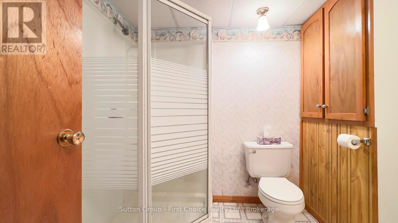 8 Dunsford Crescent, St. Marys, ON - Indoor Photo Showing Bathroom