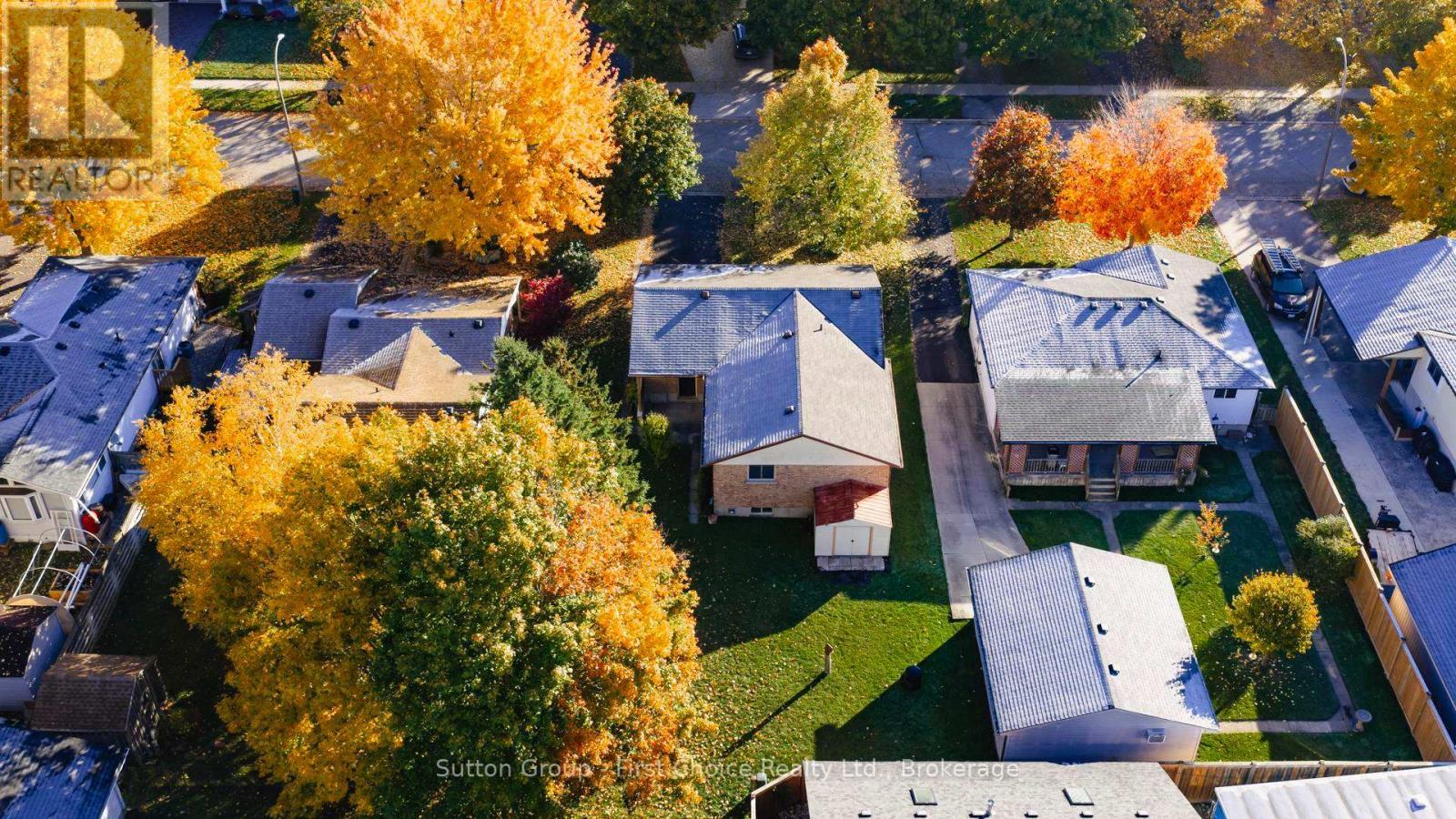 8 Dunsford Crescent, St. Marys, ON - Outdoor