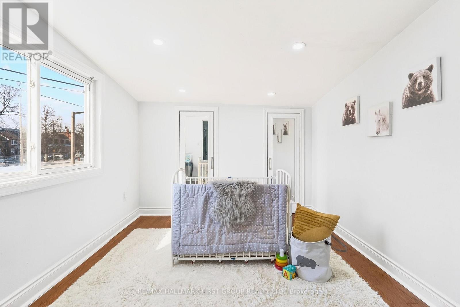 16 Archer Street, Toronto, ON - Indoor