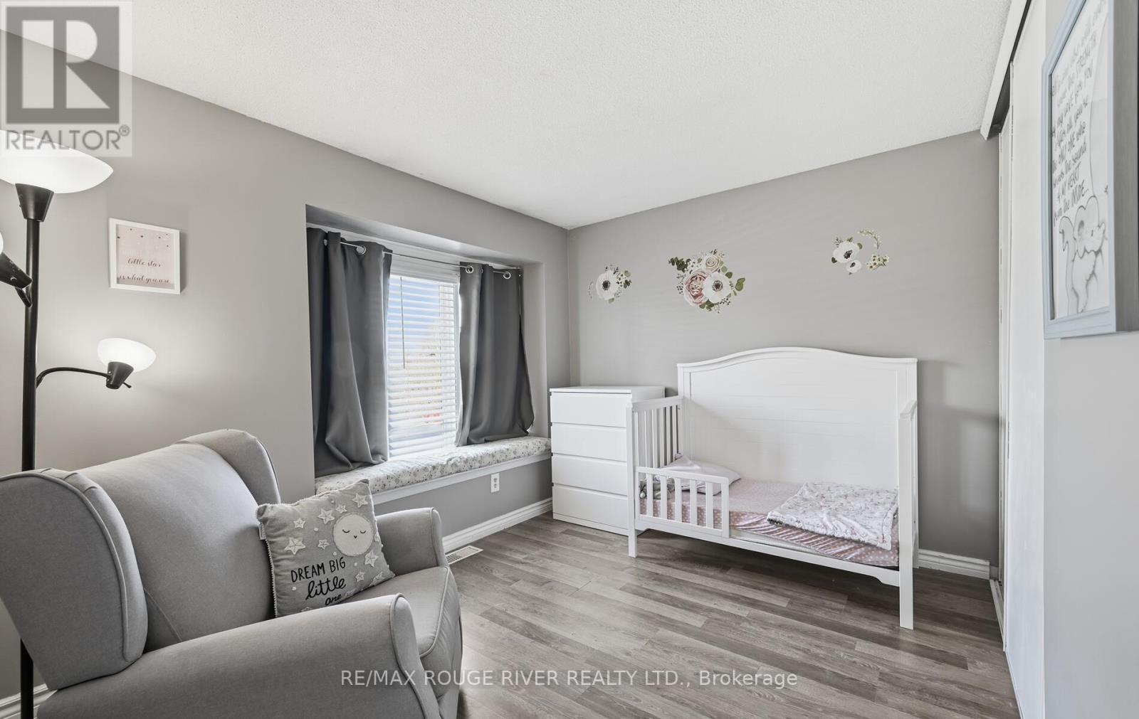 1201 Charlotte Circle, Pickering, ON - Indoor Photo Showing Bedroom