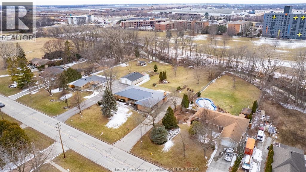3071 Lauzon Road, Windsor, ON - Outdoor With View