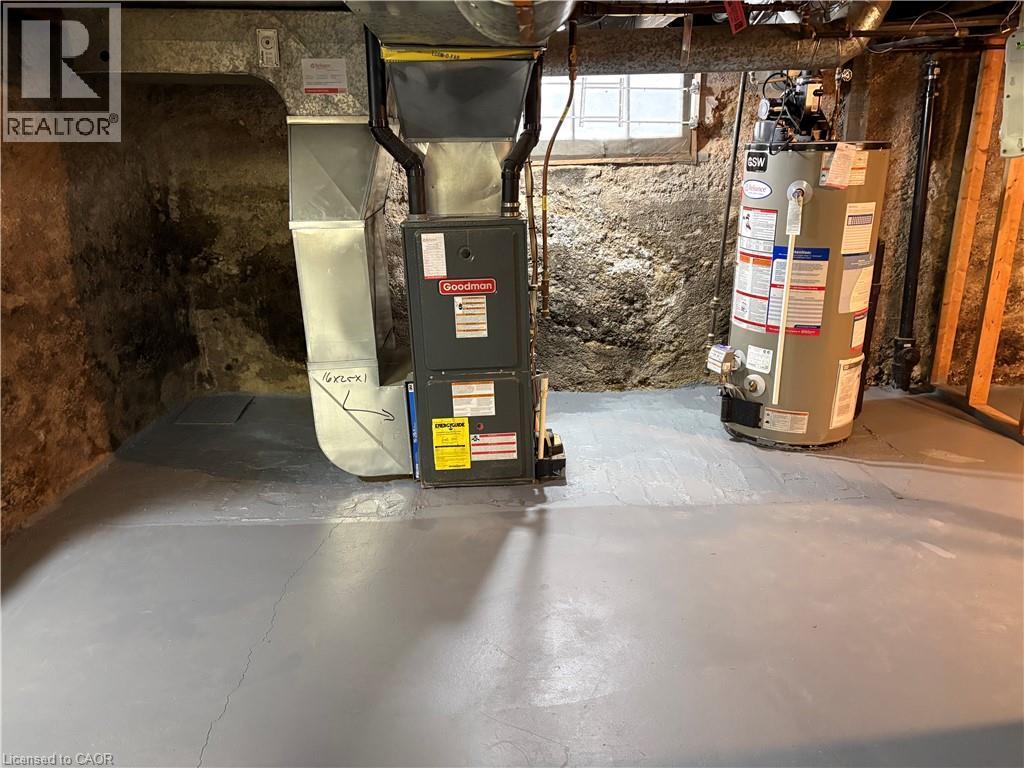 unfinished basement - 261 Prospect Street S, Hamilton, ON - Indoor Photo Showing Basement