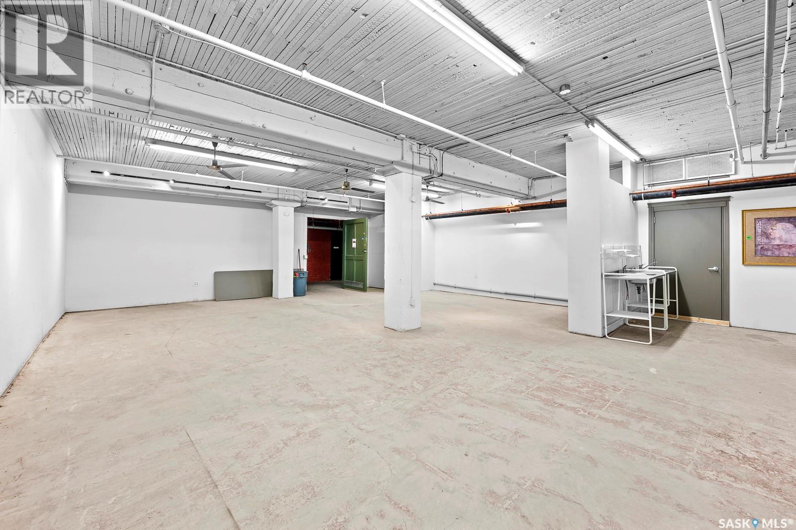 1275 Broad Street, Regina, SK