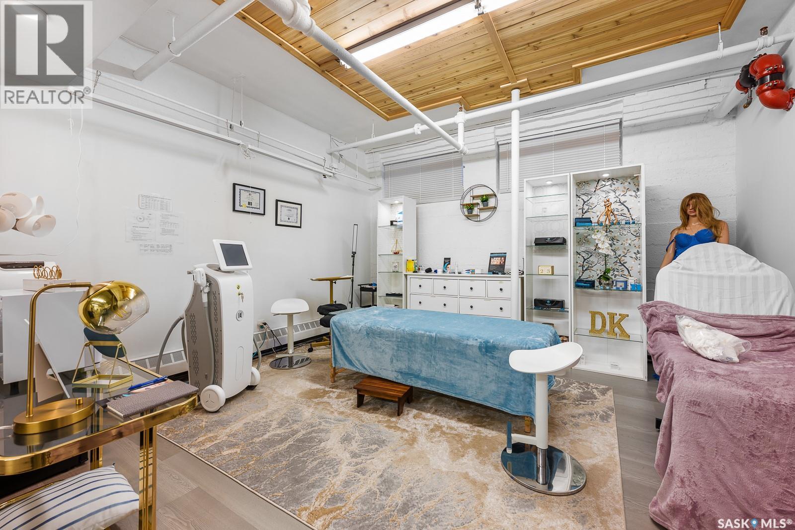 1275 Broad Street, Regina, SK