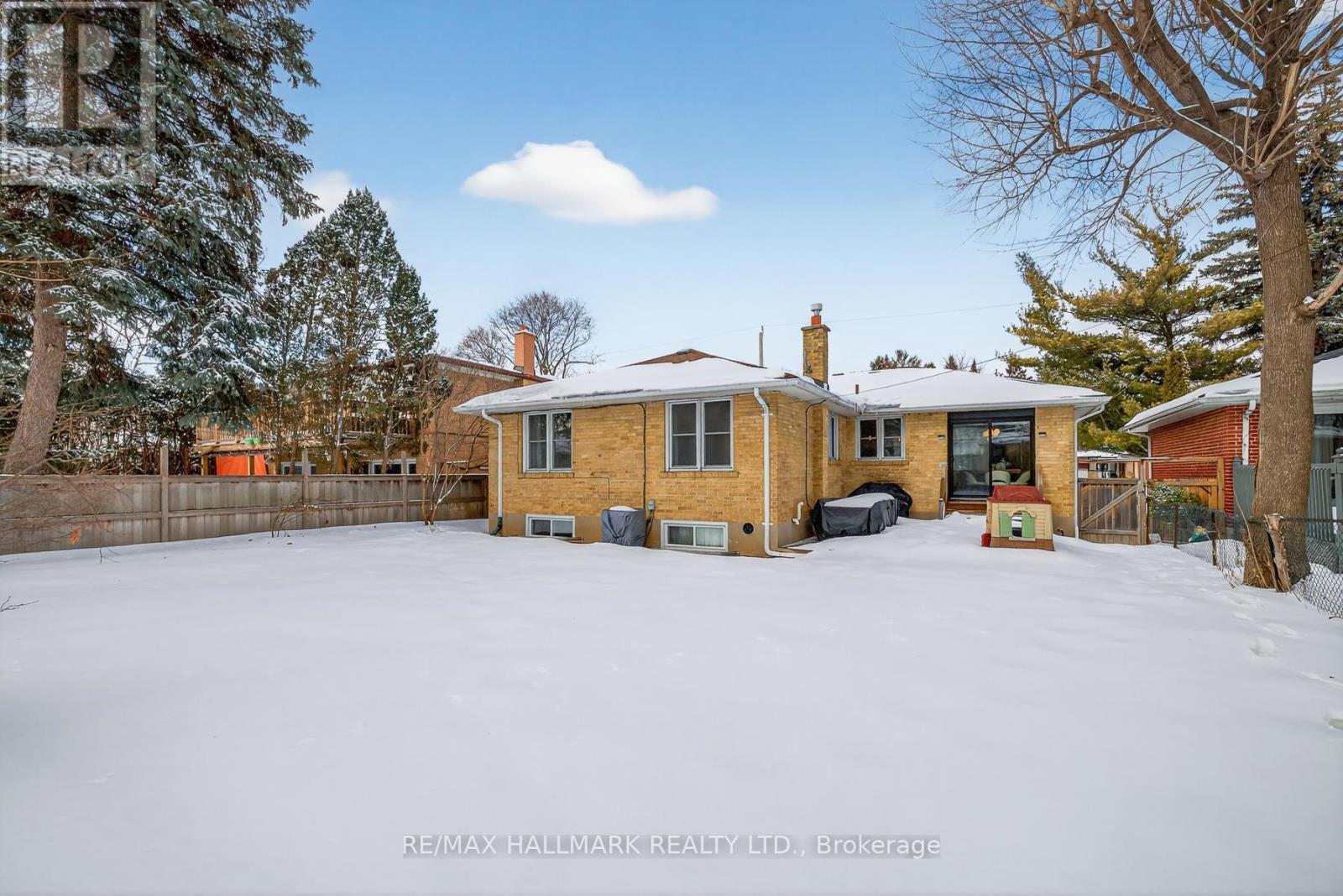 23 Acton Avenue, Toronto, ON - Outdoor