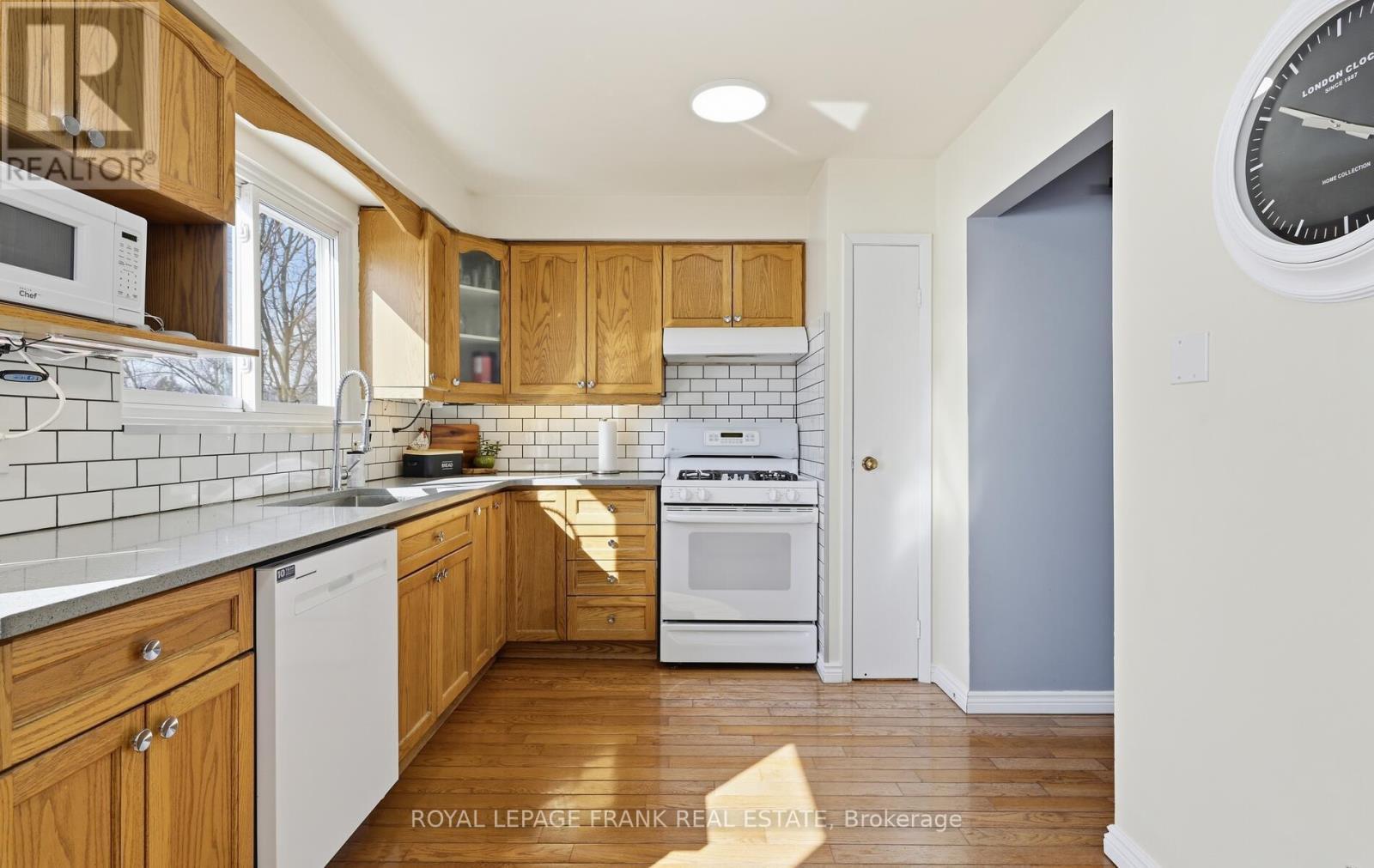 19 - 222 Pearson Street, Oshawa (O'Neill), ON - Indoor Photo Showing Kitchen