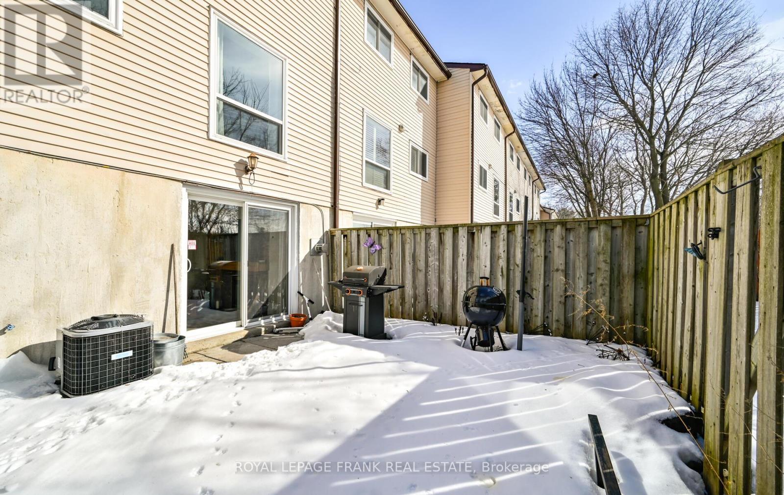 19 - 222 Pearson Street, Oshawa (O'Neill), ON - Outdoor With Exterior