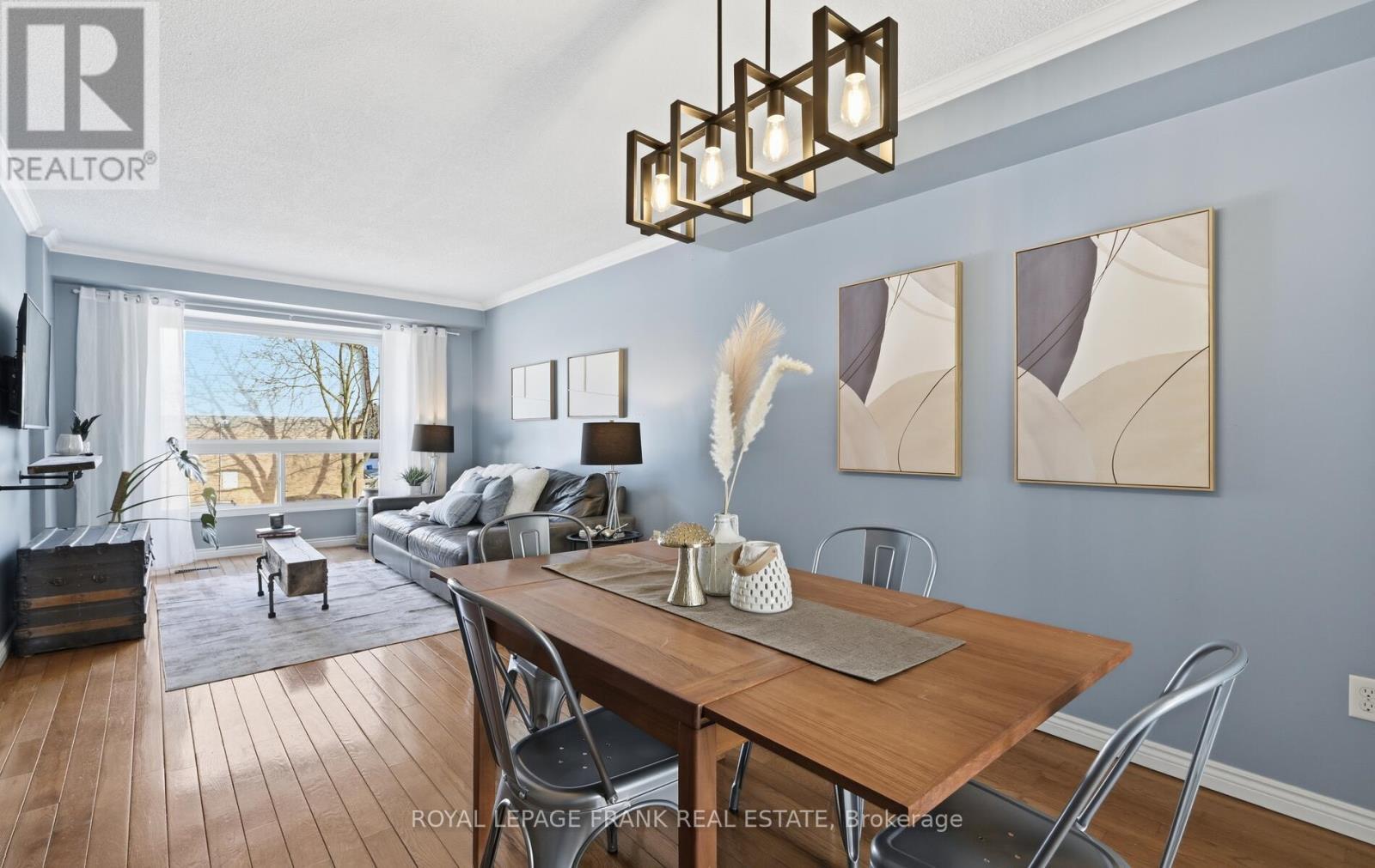 19 - 222 Pearson Street, Oshawa (O'Neill), ON - Indoor Photo Showing Dining Room