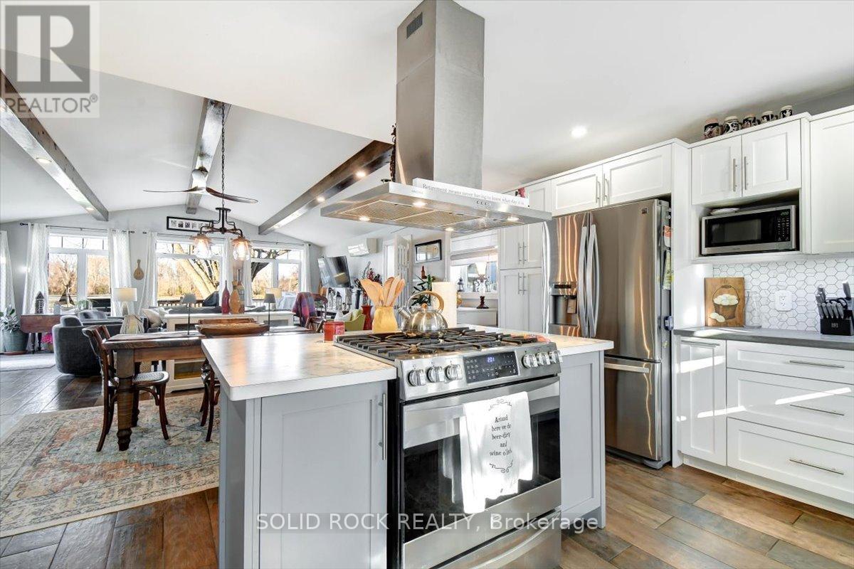 49 Cooke Armstrong Road, Quinte West (Sidney Ward), ON - Indoor Photo Showing Kitchen With Stainless Steel Kitchen With Upgraded Kitchen