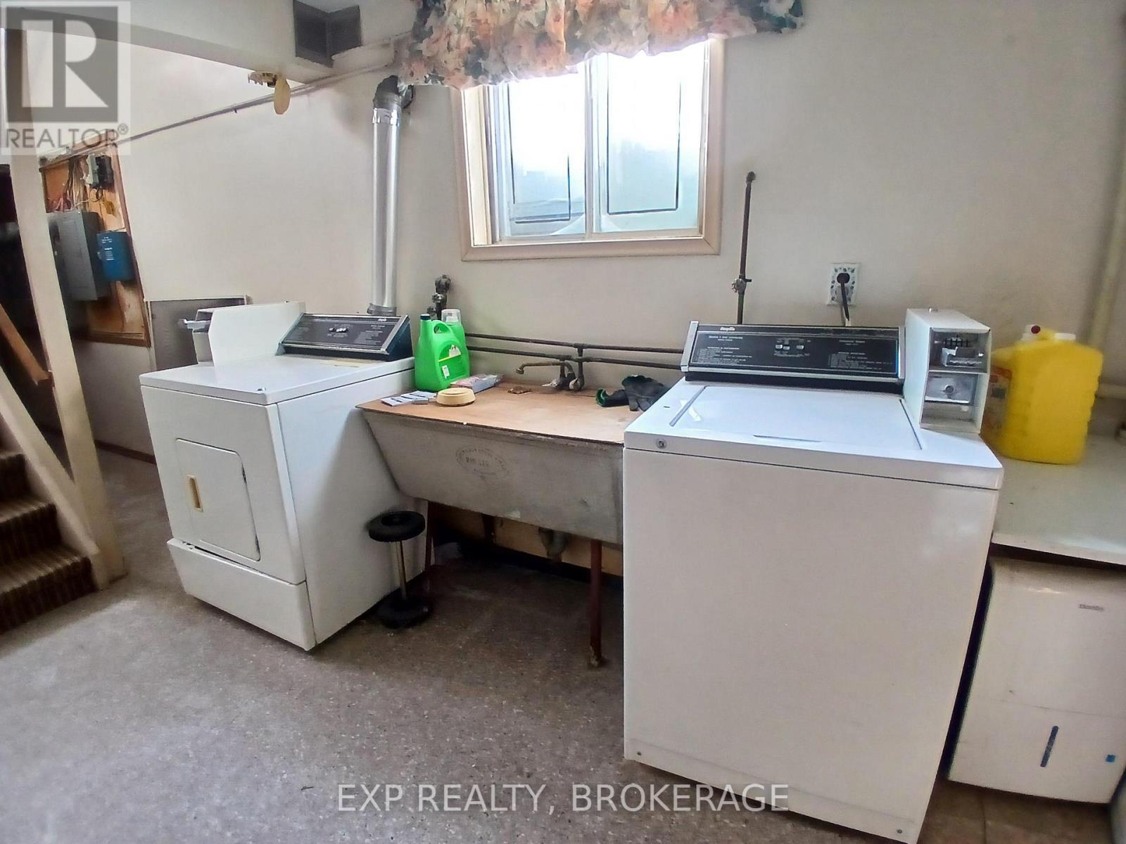 Unit 1 - 16 Daly Street, Kingston (Rideau), ON - Indoor Photo Showing Laundry Room