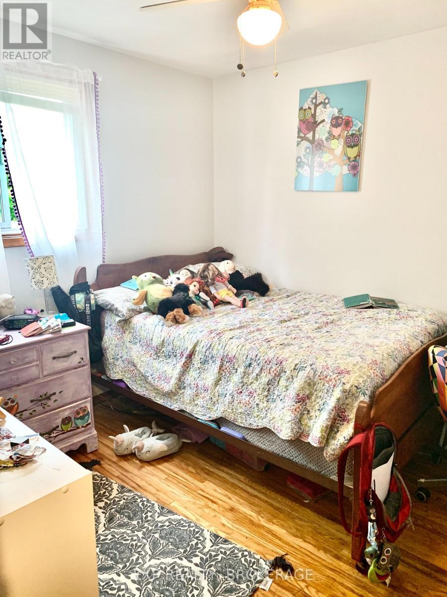 Unit 2 - 16 Daly Street, Kingston (Rideau), ON - Indoor Photo Showing Bedroom