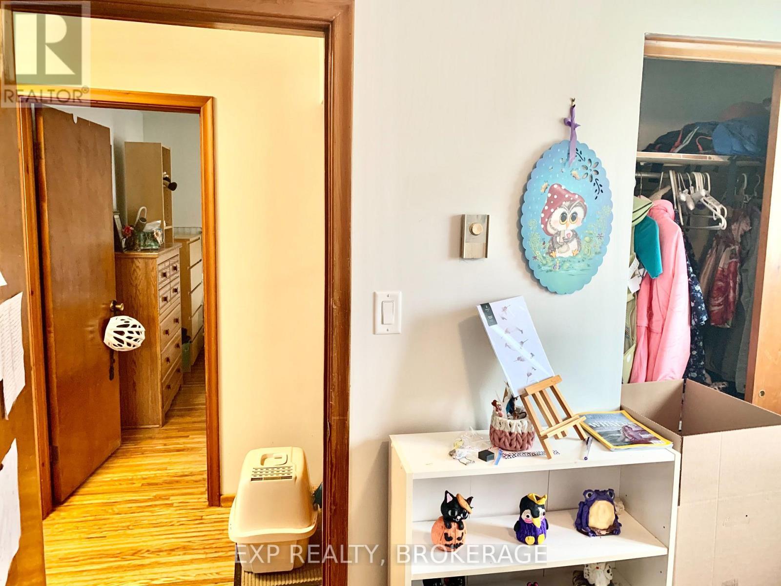 Unit 2 - 16 Daly Street, Kingston (Rideau), ON - Indoor