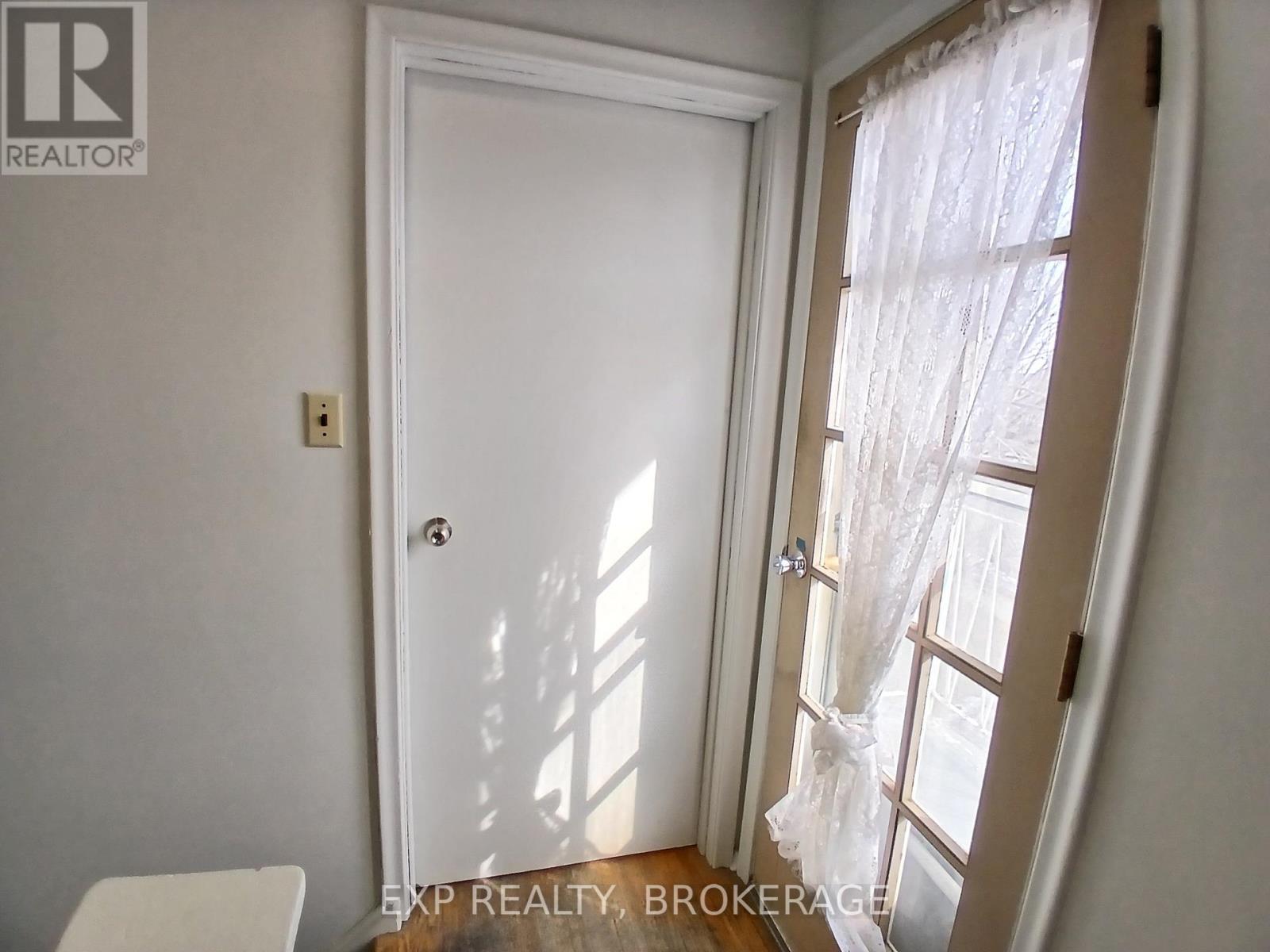 Unit 3 - 16 Daly Street, Kingston (Rideau), ON - Indoor Photo Showing Other Room