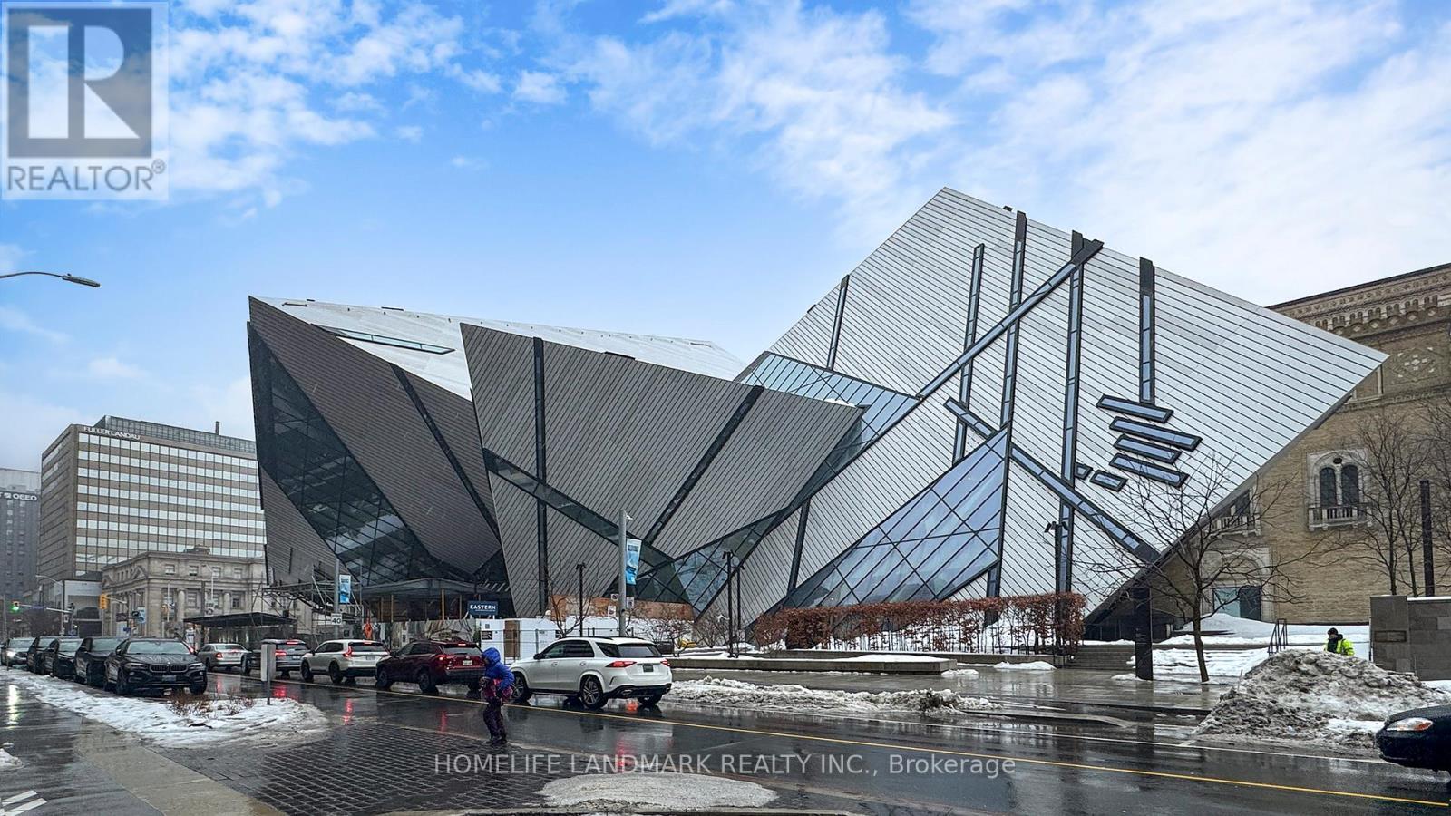 2305 - 200 Bloor Street W, Toronto, ON - Outdoor