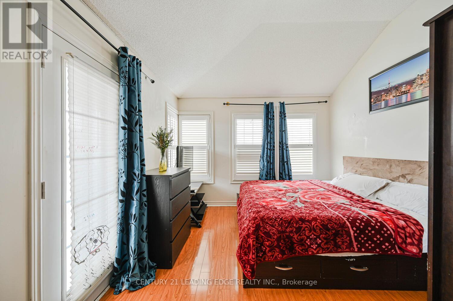 44 Deepcoral Court, Brampton, ON - Indoor Photo Showing Bedroom