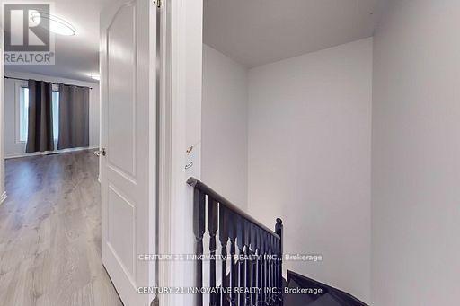 10 Hyderabad Lane, Markham, ON - Indoor Photo Showing Other Room