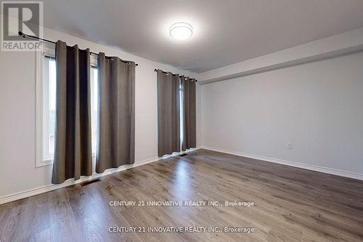 10 Hyderabad Lane, Markham, ON - Indoor Photo Showing Other Room