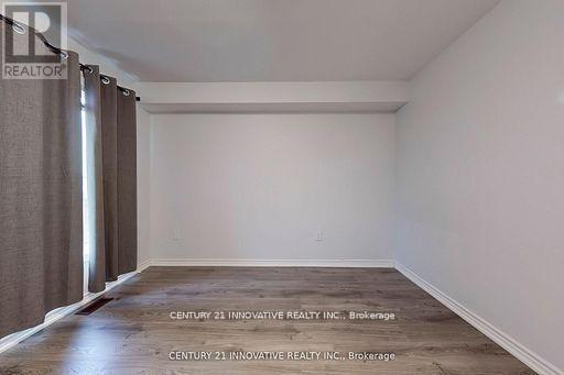 10 Hyderabad Lane, Markham, ON - Indoor Photo Showing Other Room