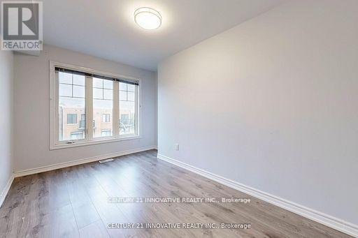 10 Hyderabad Lane, Markham, ON - Indoor Photo Showing Other Room