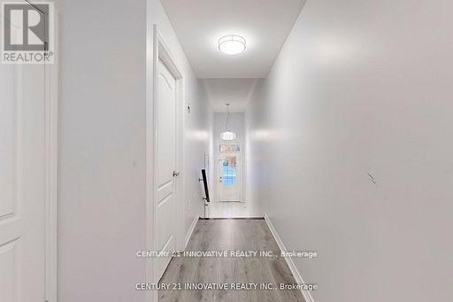 10 Hyderabad Lane, Markham, ON - Indoor Photo Showing Other Room