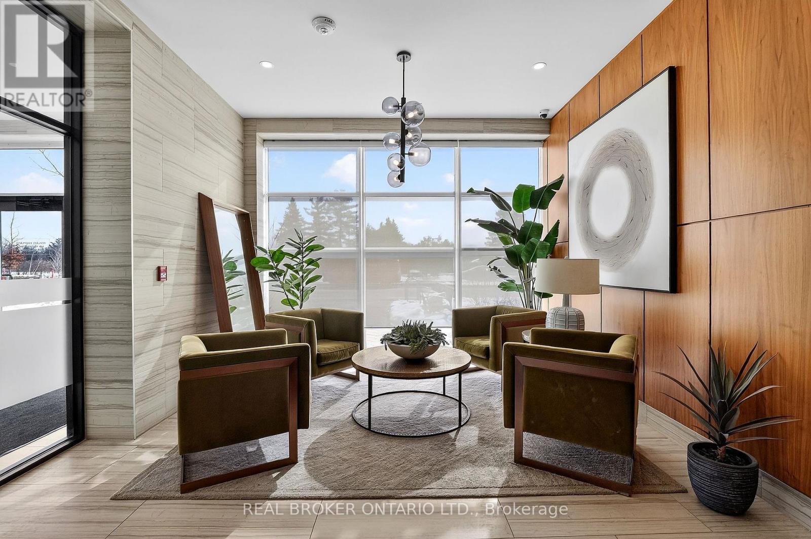 609 - 1878 Gordon Street, Guelph, ON - Indoor