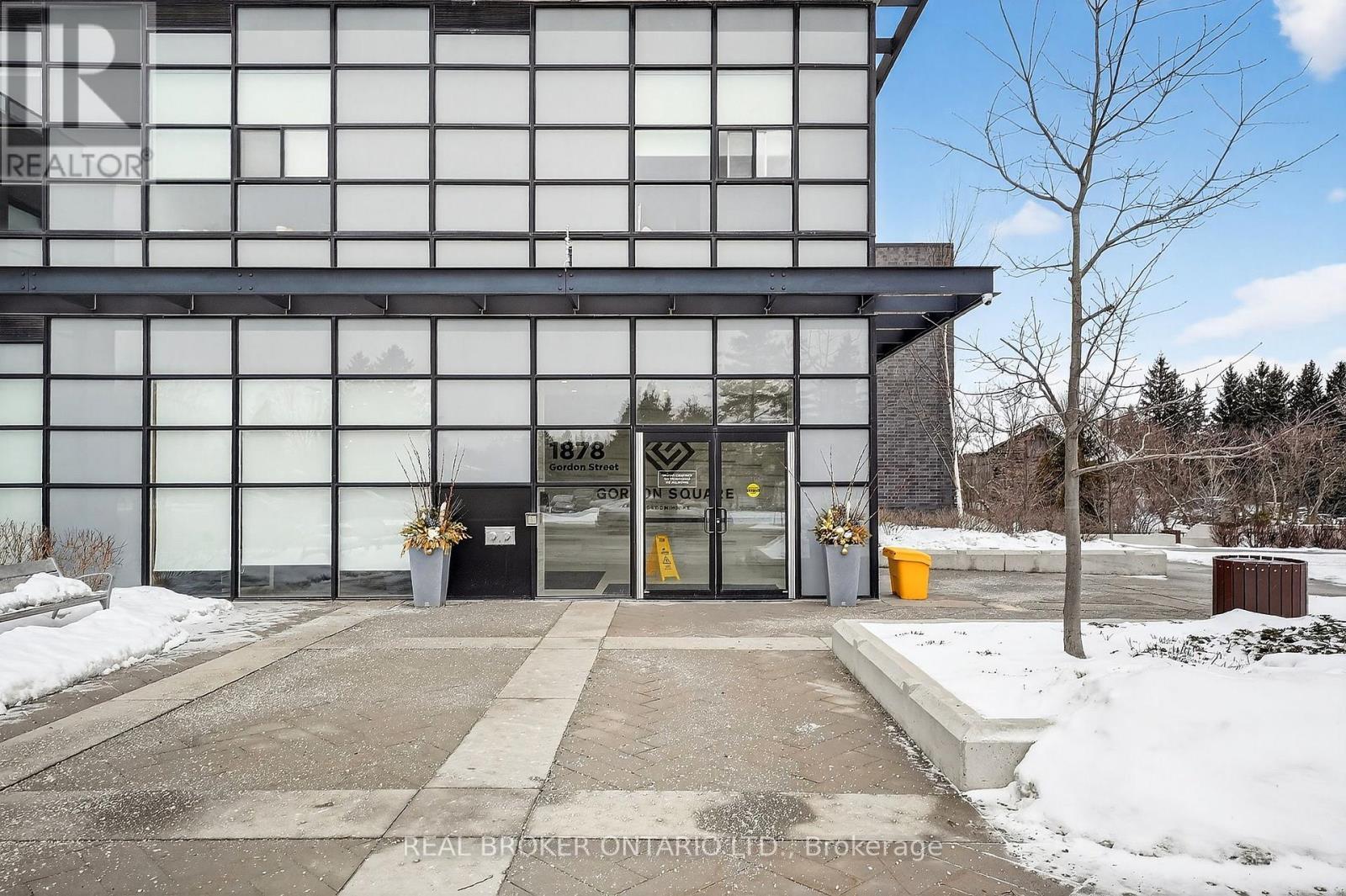 609 - 1878 Gordon Street, Guelph, ON - Outdoor