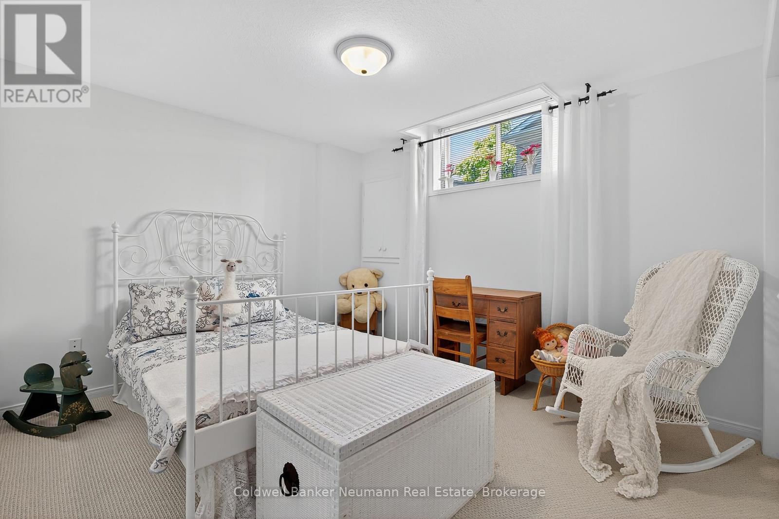17 Milson Crescent, Guelph (Kortright Hills), ON - Indoor Photo Showing Bedroom