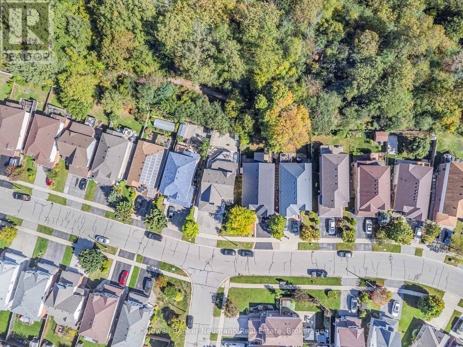 17 Milson Crescent, Guelph (Kortright Hills), ON - With View