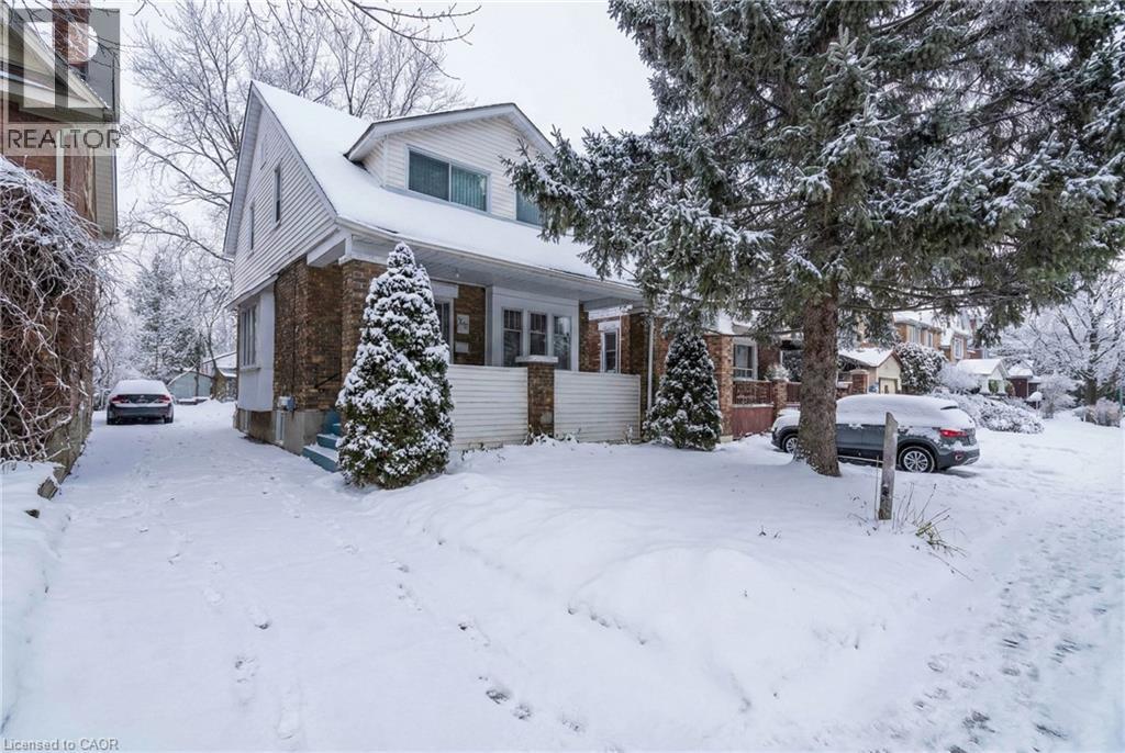 30 Troy Street, Kitchener, ON - Outdoor