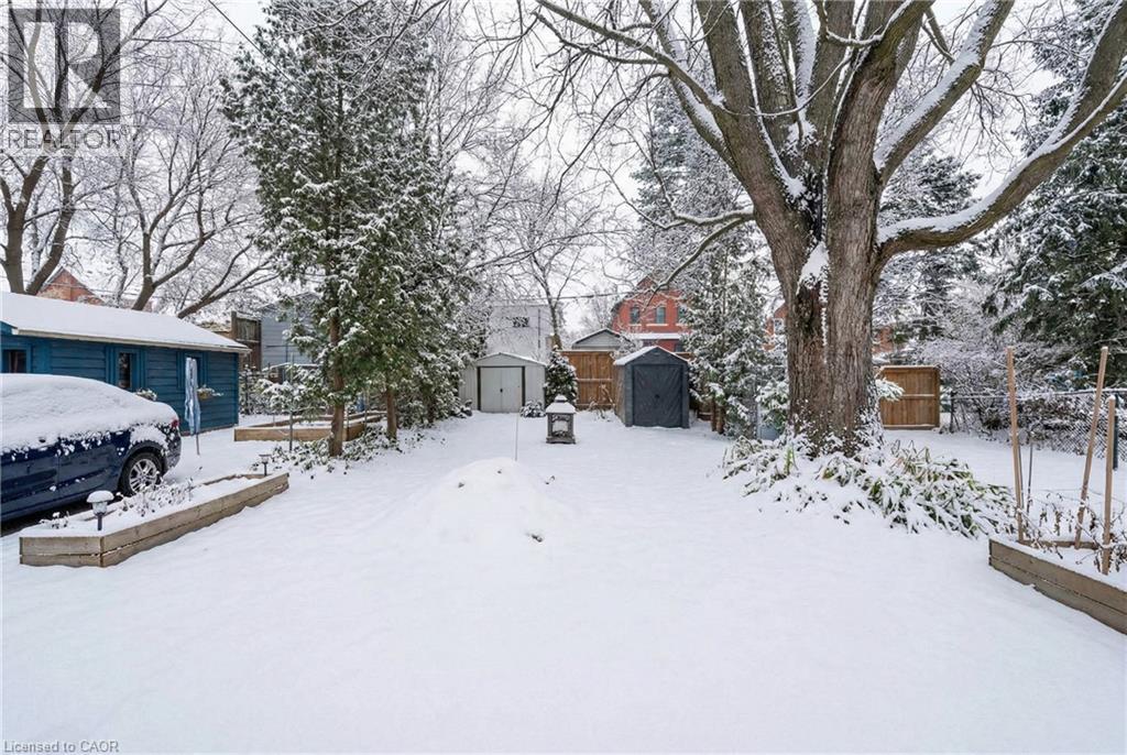 30 Troy Street, Kitchener, ON - Outdoor