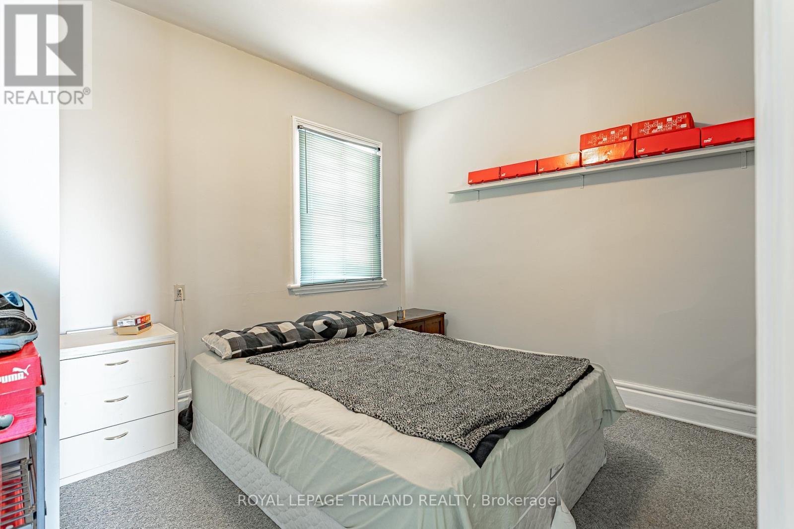 848 Dundas Street E, London East (East G), ON - Indoor Photo Showing Bedroom