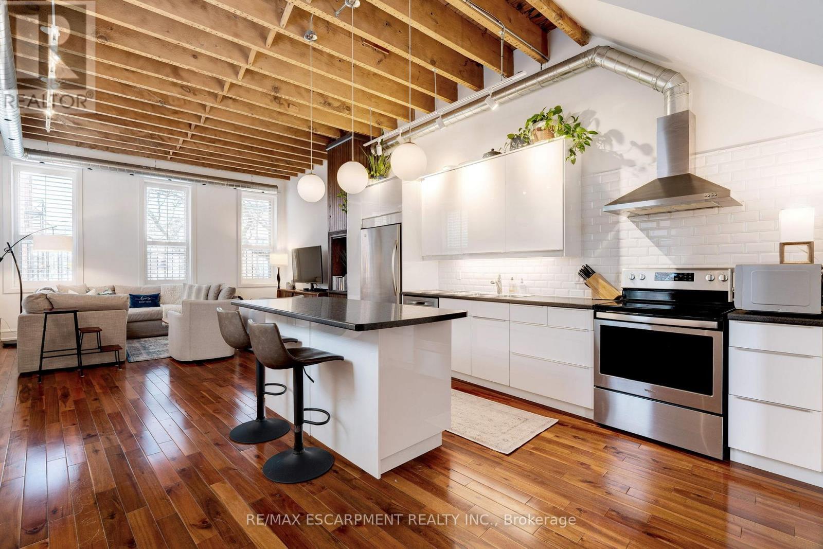 205 King Street E, Hamilton, ON