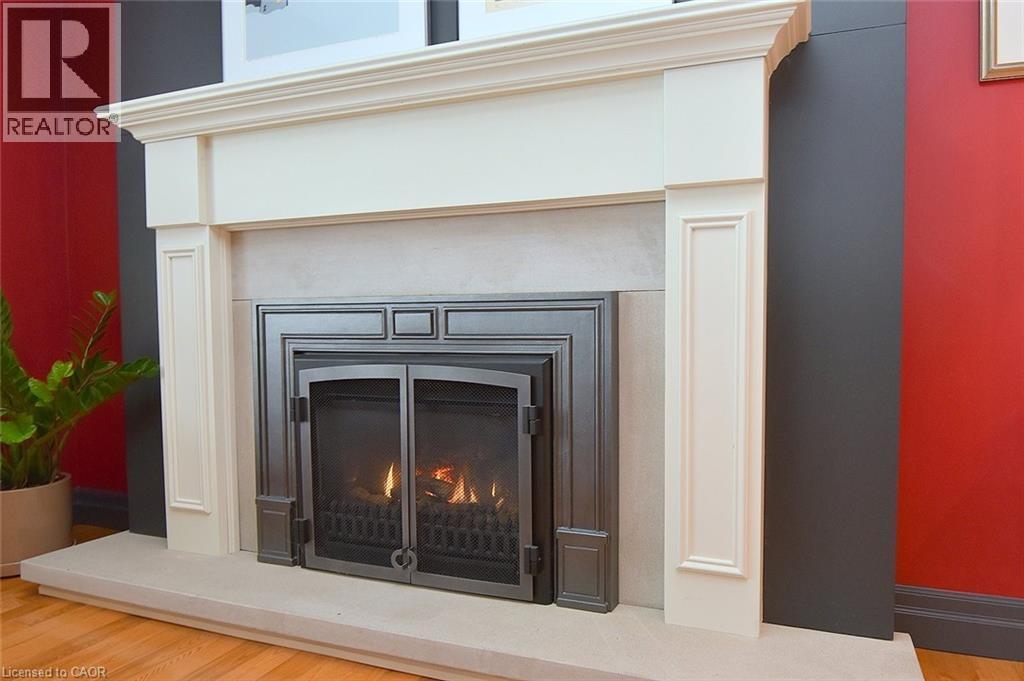 105 Overdale Avenue, Waterdown, ON - Indoor With Fireplace