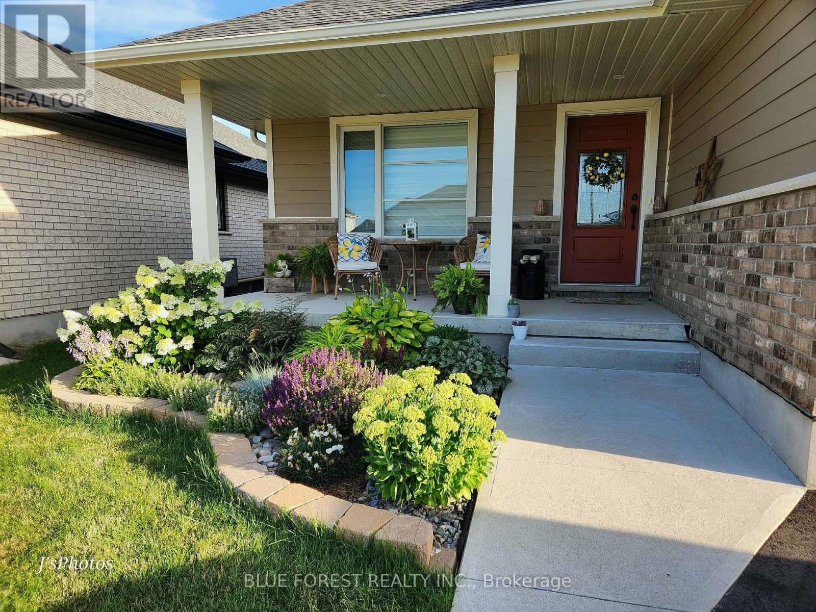 12 Auburn Drive, St. Thomas, ON - Outdoor With Deck Patio Veranda