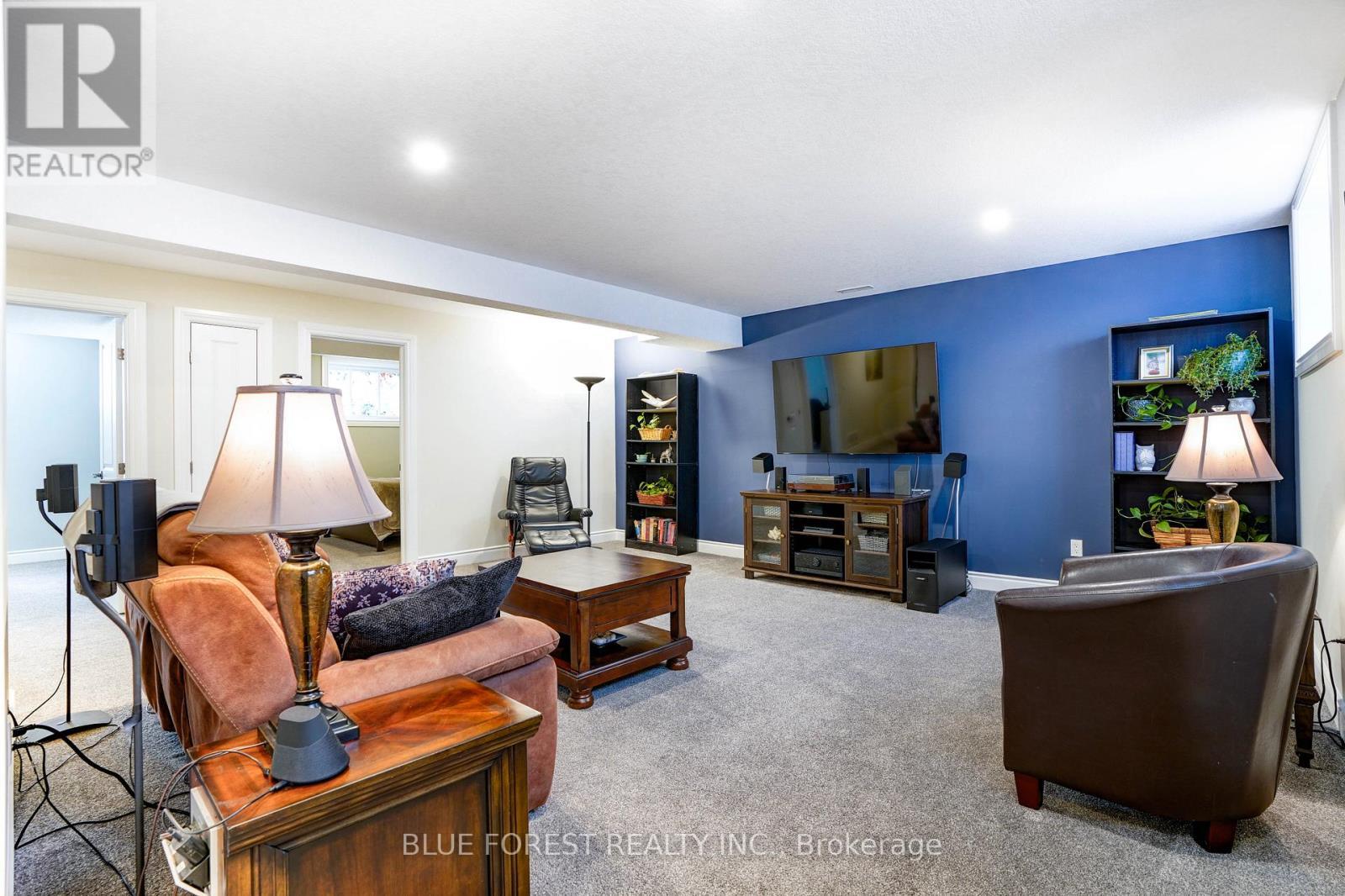 12 Auburn Drive, St. Thomas, ON - Indoor