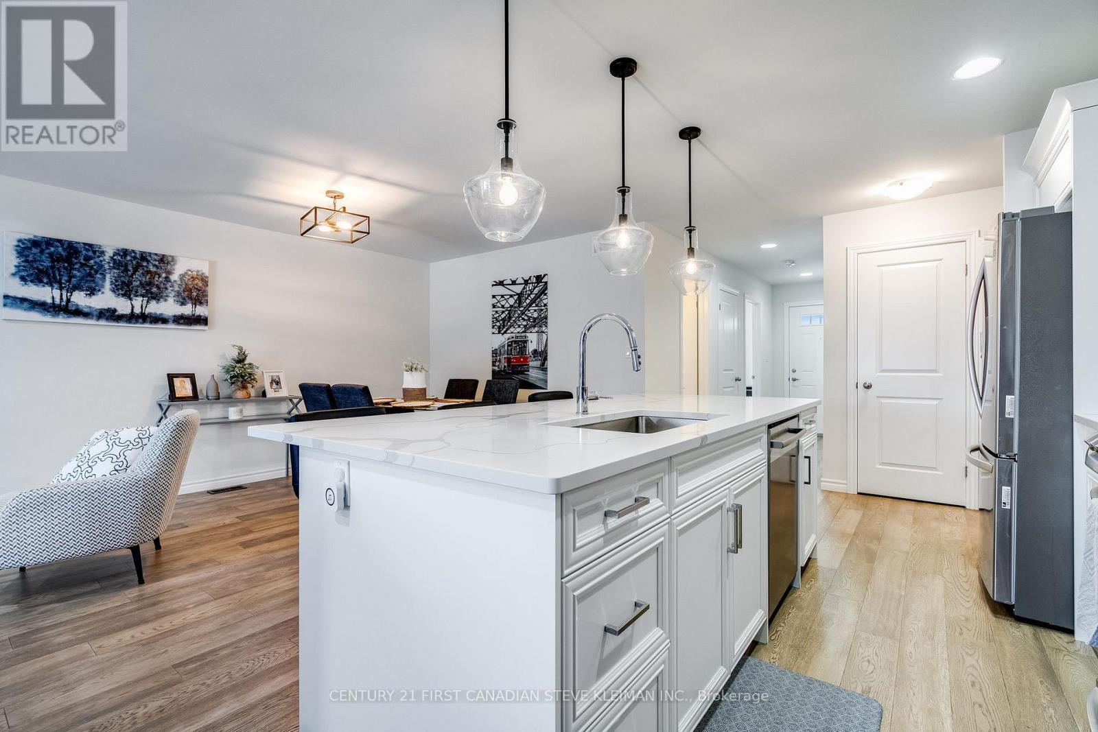 1091 Copeland Avenue, Windsor, ON - Indoor Photo Showing Kitchen