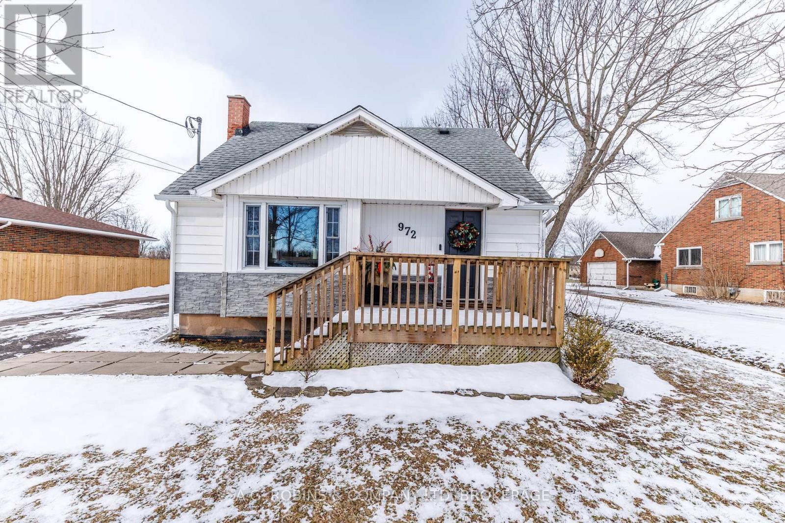 972 Silver Bay Road, Port Colborne (Sherkston), ON - Outdoor With Deck Patio Veranda
