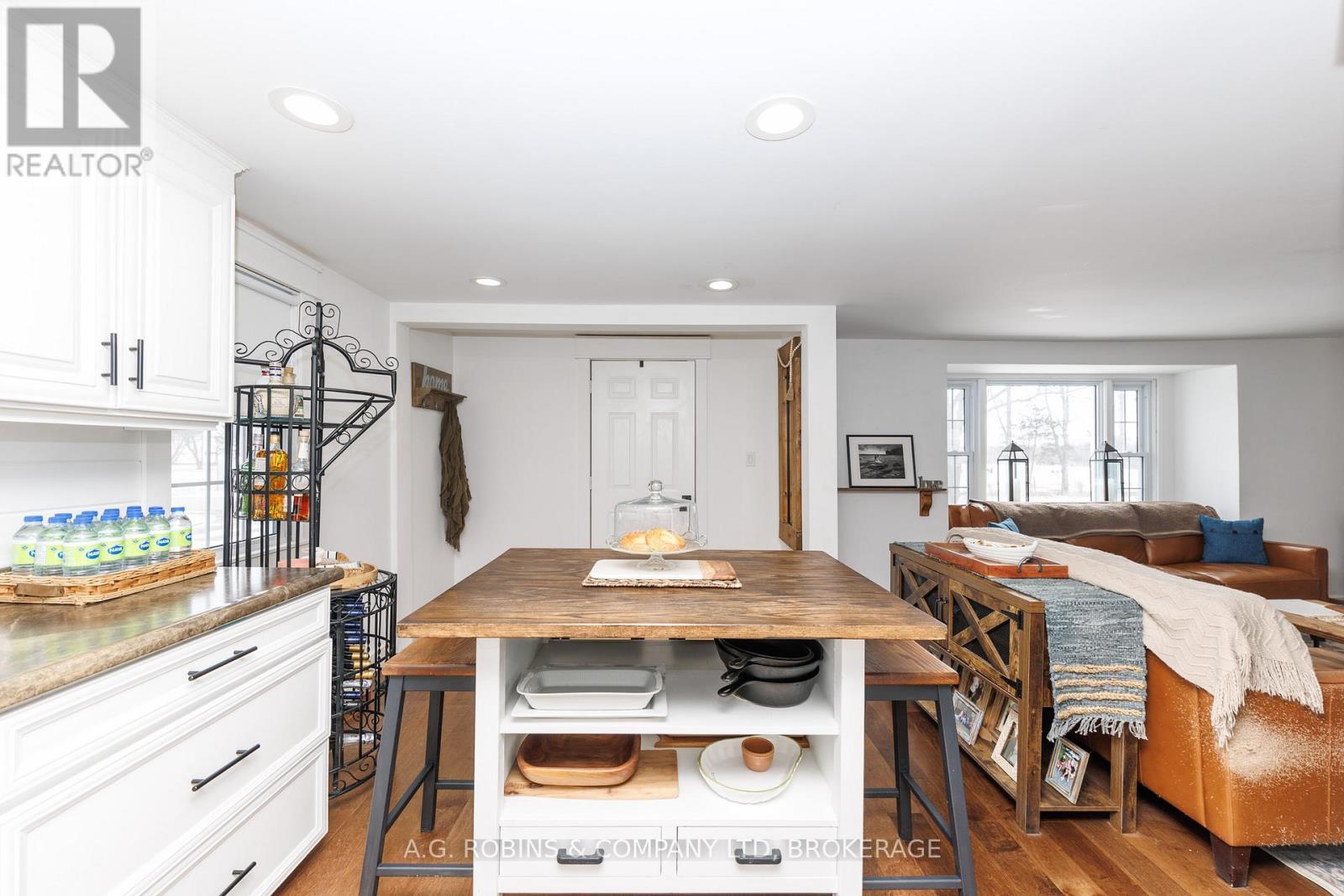 972 Silver Bay Road, Port Colborne (Sherkston), ON - Indoor