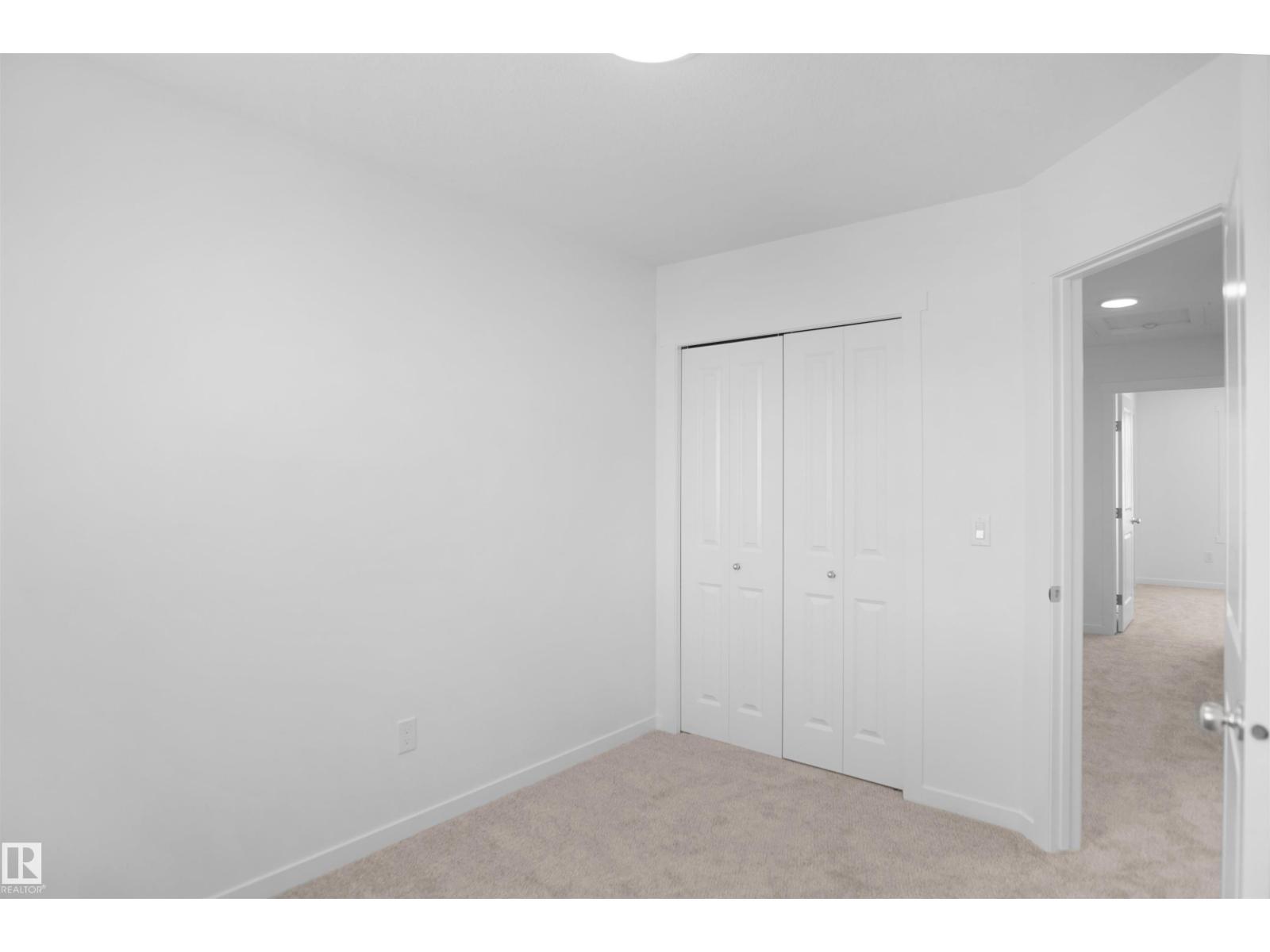 431 Aster Dr Nw, Edmonton, AB - Indoor