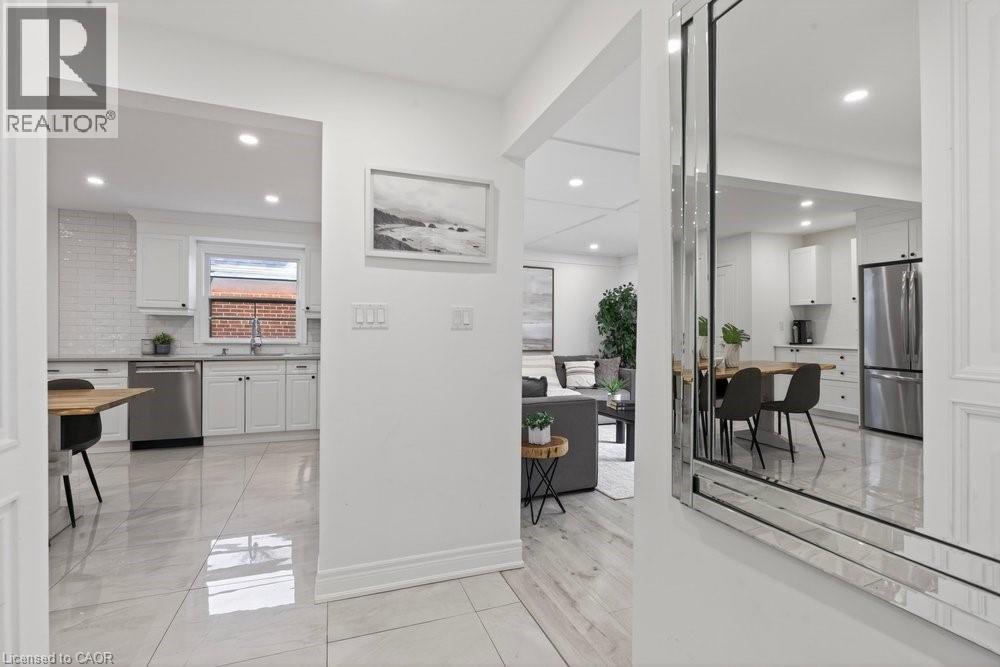 258 Sanatorium Road, Hamilton, ON - Indoor