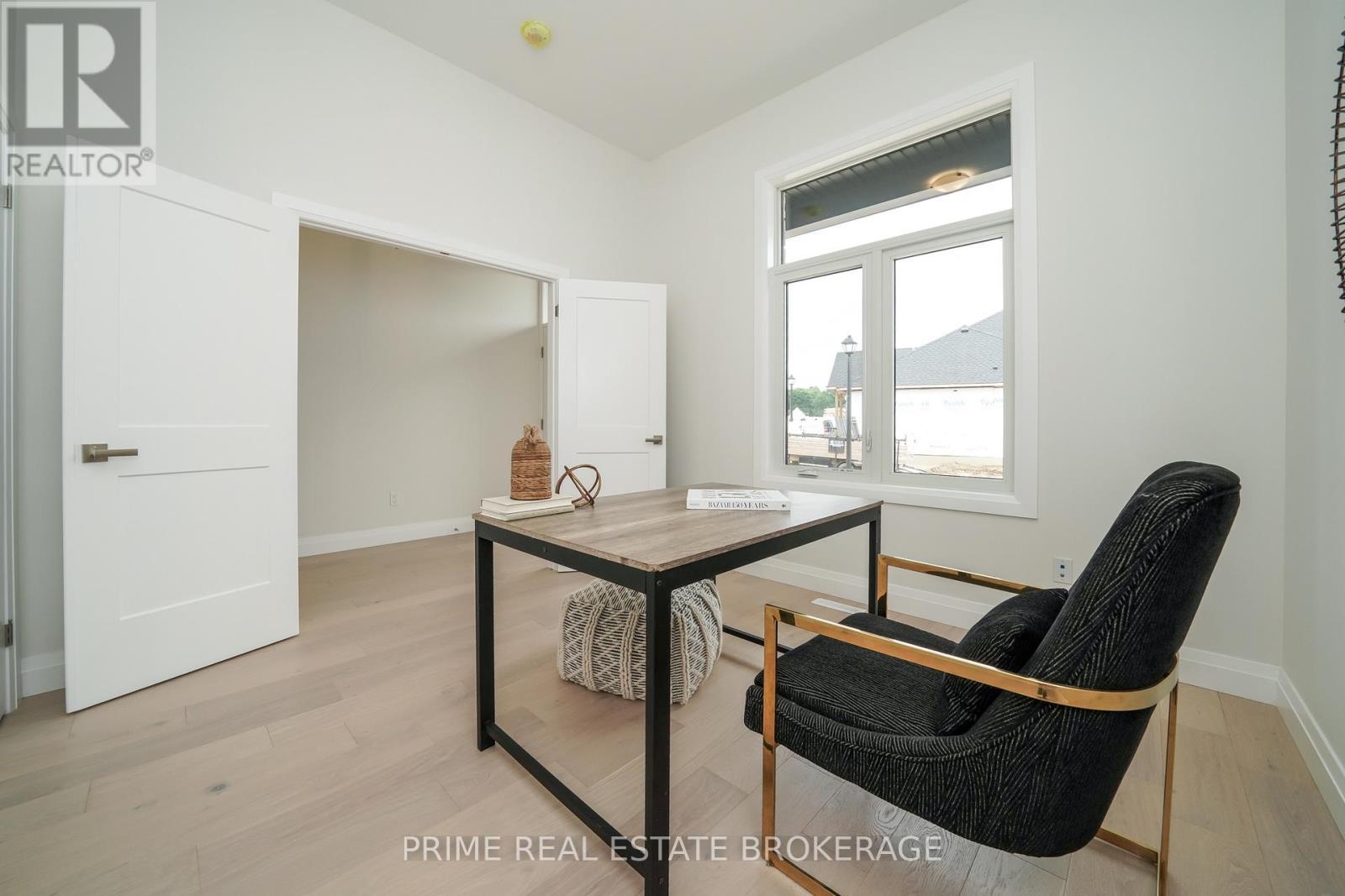 Unit to be built - Photos are of model unit. - 2 - 62 Compass Trail, Central Elgin, ON