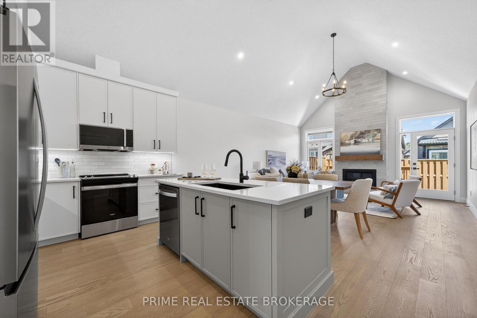 2 - 62 Compass Trail, Central Elgin (Port Stanley), ON