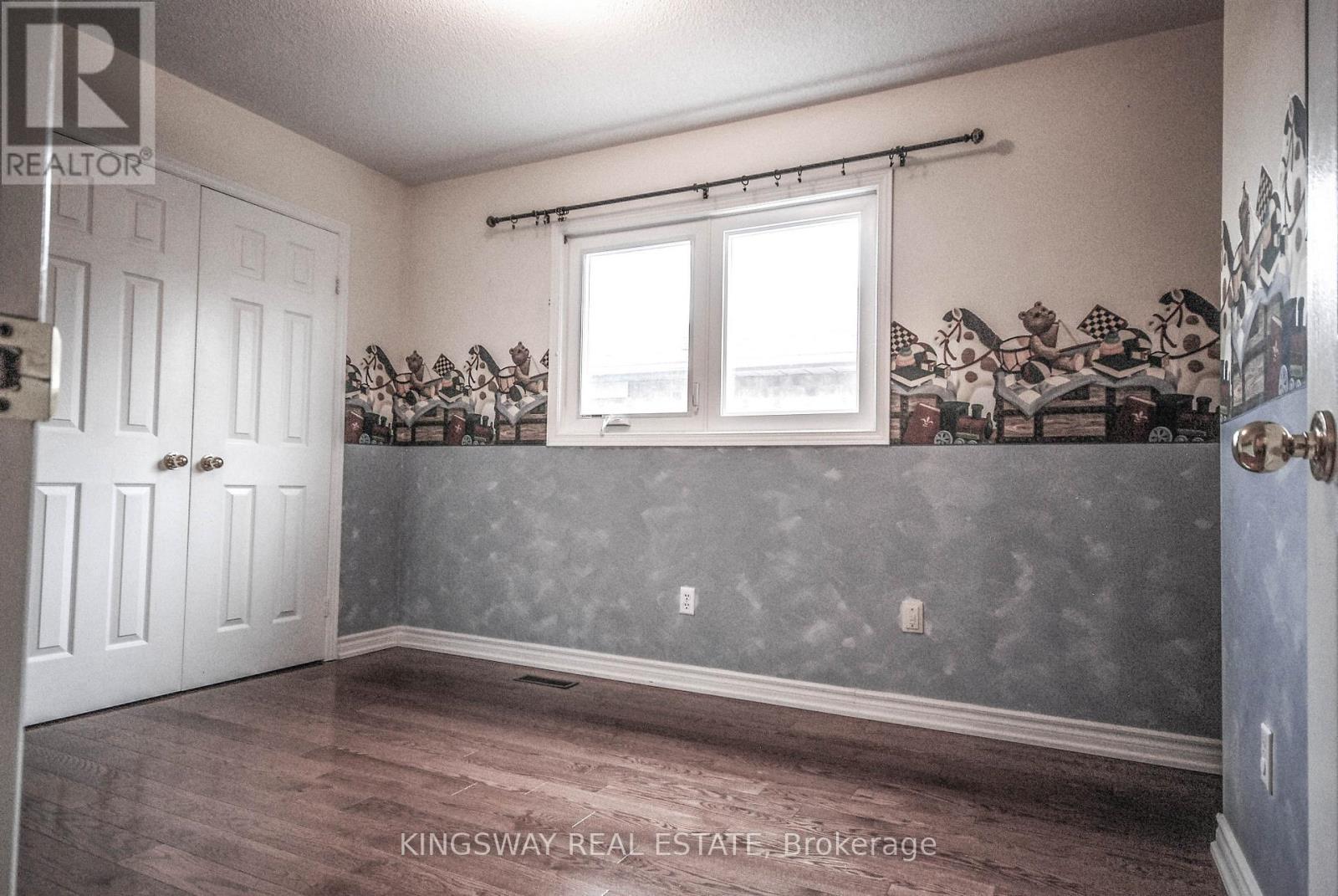 5468 Palmerston Crescent, Mississauga, ON - Indoor Photo Showing Other Room