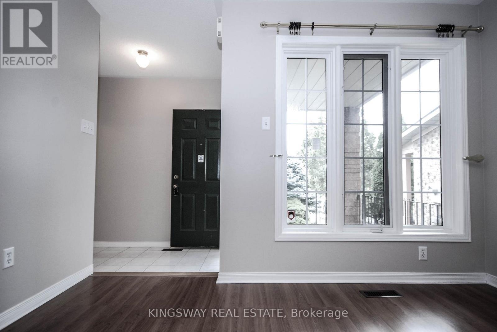 5468 Palmerston Crescent, Mississauga, ON - Indoor Photo Showing Other Room