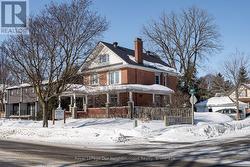 6038 MAIN STREET Whitchurch-Stouffville, ON L4A 1B8