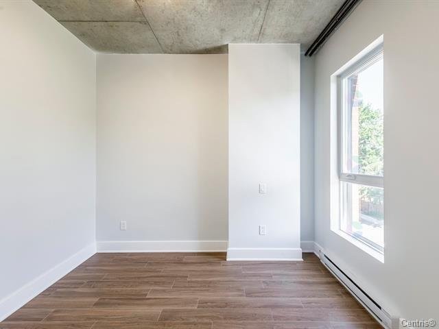 Bedroom - 308-850 Rue Ouimet, Montréal (Saint-Laurent), QC - Indoor Photo Showing Other Room