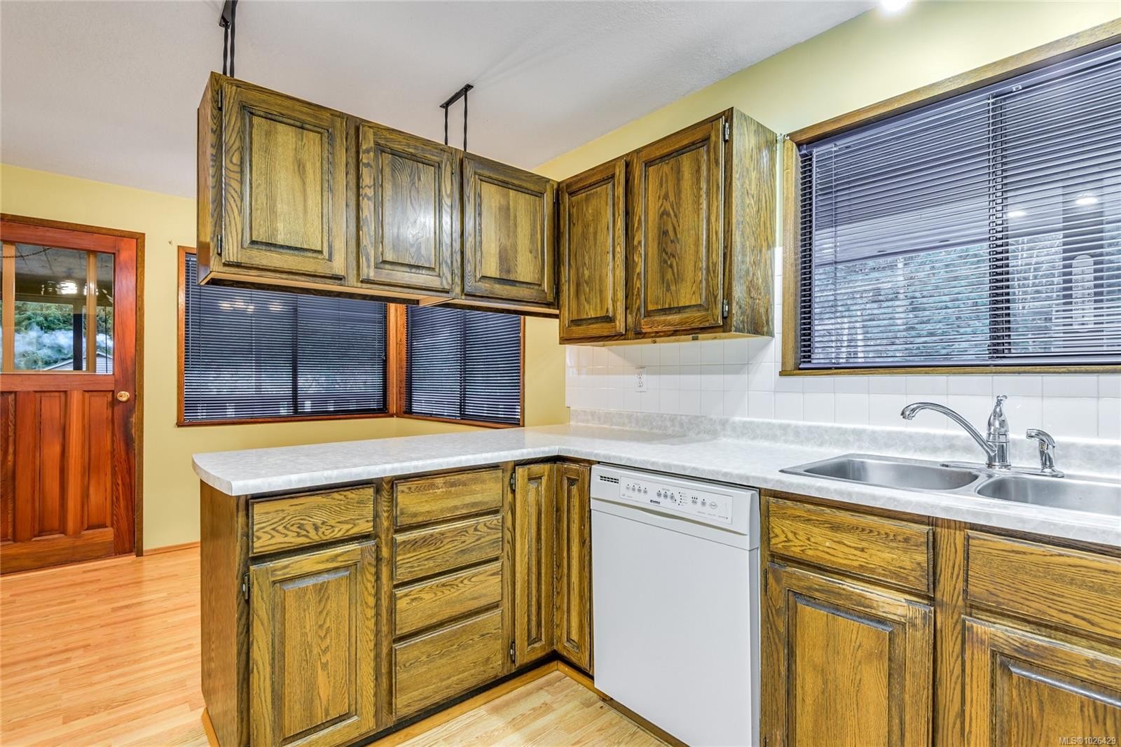 1301 Sayward Rd, Sayward, BC