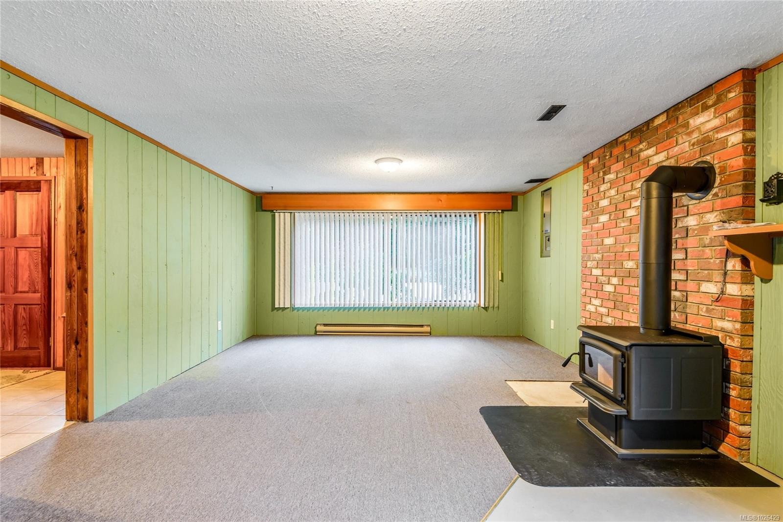 1301 Sayward Rd, Sayward, BC